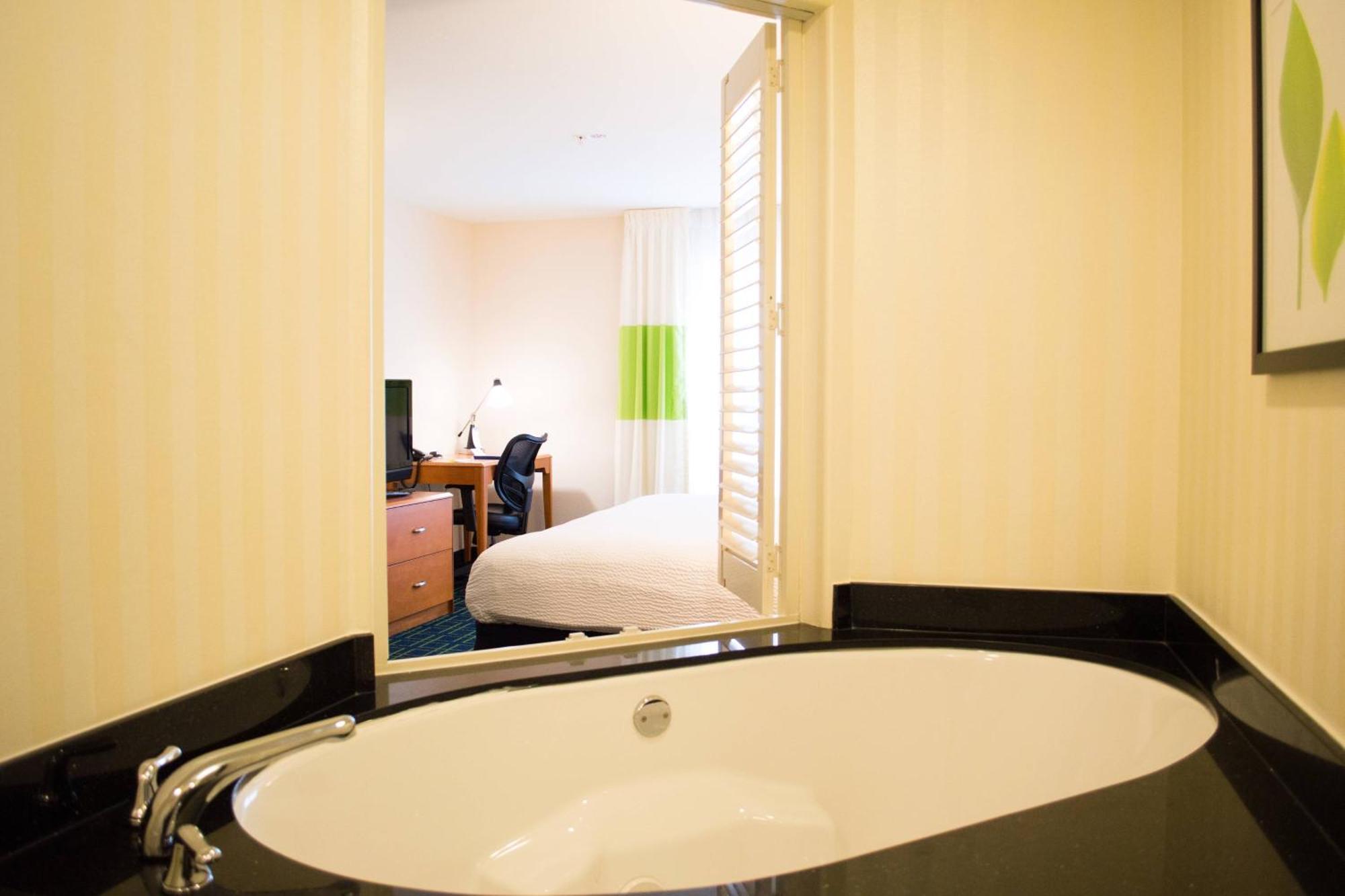 Fairfield Inn & Suites By Marriott San Antonio North/Stone Oak Экстерьер фото